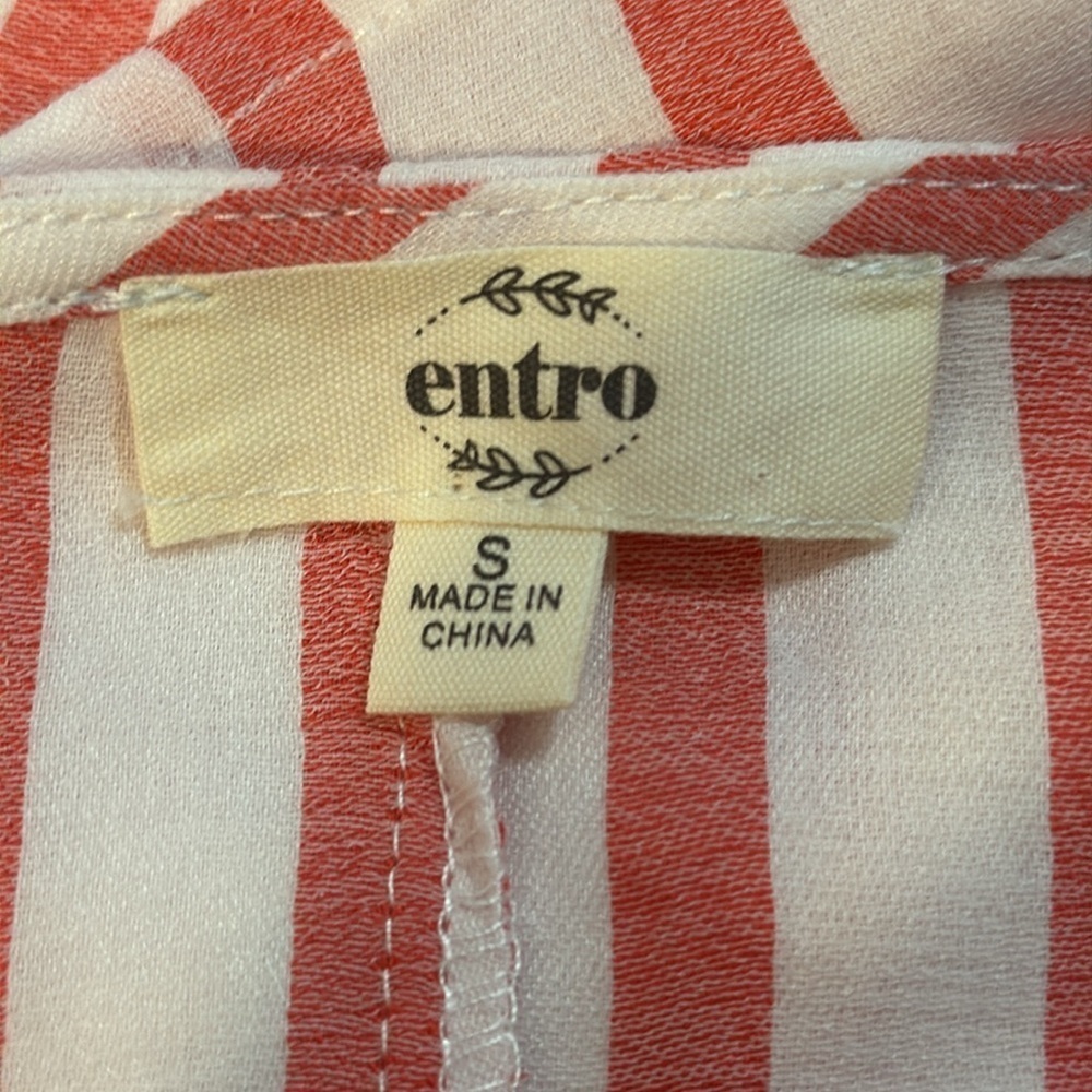 Entro Striped Sleeveless High Low Red White Blouse Rayon Blend Women’s S - Picture 6 of 7
